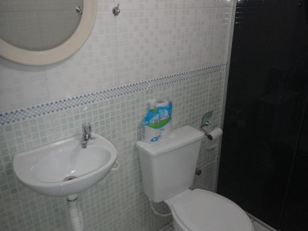 Hotel Pousada Clínicas Valente : photo 5 de la chambre chambre quadruple deluxe