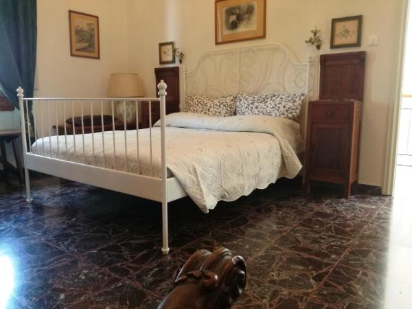 Rooms by Anna : photo 2 de la chambre chambre double avec salle de bains privative extérieure