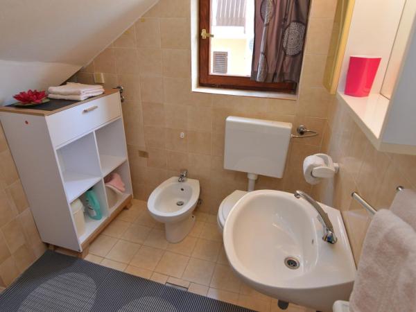 Apartments Mariza : photo 5 de la chambre appartement avec balcon