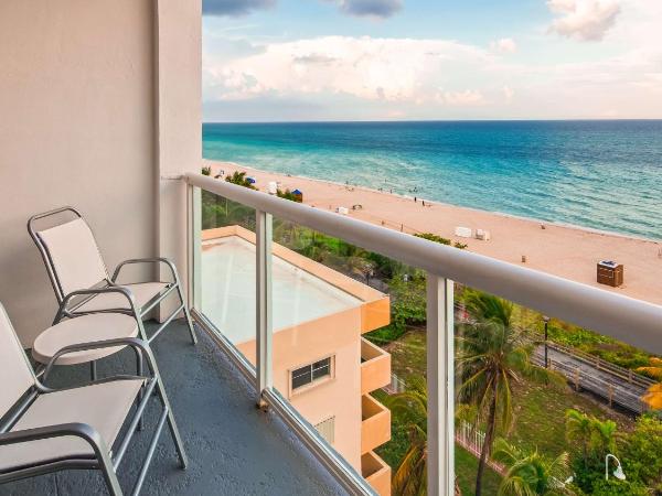 Best Western Plus Atlantic Beach Resort : photo 4 de la chambre chambre 2 lits doubles bord de mer 