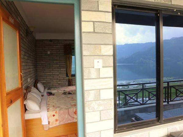 Lake Vision Guesthouse : photo 7 de la chambre chambre double ou lits jumeaux deluxe - vue sur lac