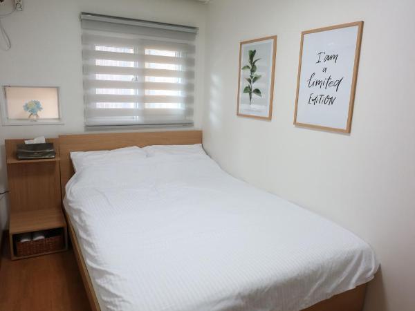 24 Guesthouse Seoul Station : photo 2 de la chambre chambre double
