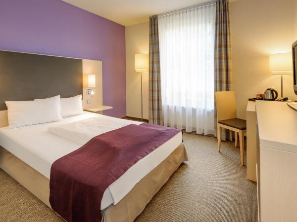 Mercure Hotel Berlin City West : photo 10 de la chambre chambre supérieure lit queen-size