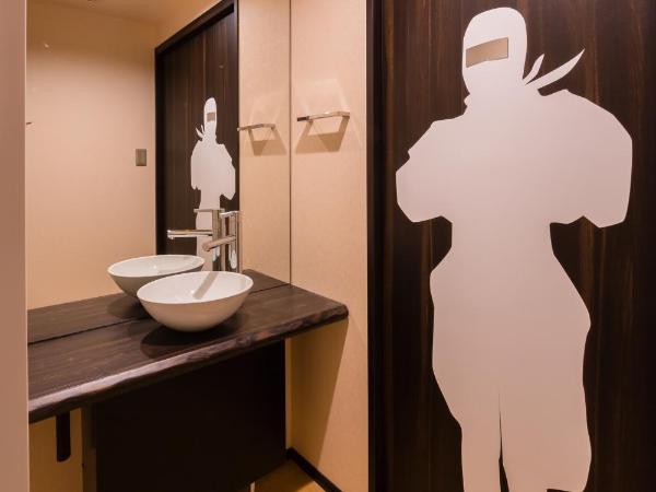 SARASA HOTEL Namba : photo 5 de la chambre chambre lits jumeaux spacieuse