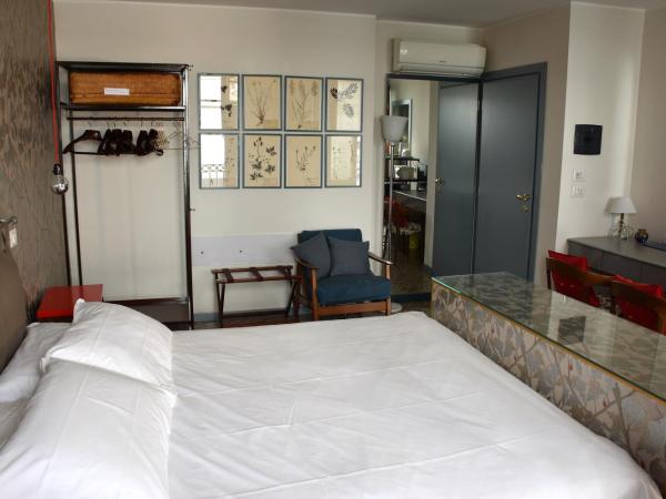 Ca' Monteggia Guest House : photo 10 de la chambre grande chambre double 