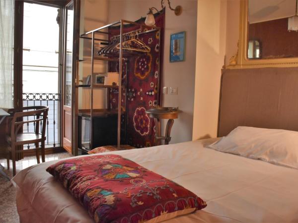 Ca' Monteggia Guest House : photo 8 de la chambre chambre double Économique