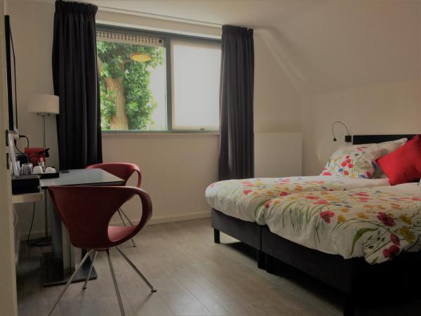 Haarlem 49 : photo 3 de la chambre chambre lits jumeaux avec salle de bains privative