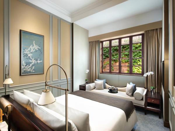 Capella Shanghai, Jian Ye Li : photo 1 de la chambre villa avec lit king-size shikumen