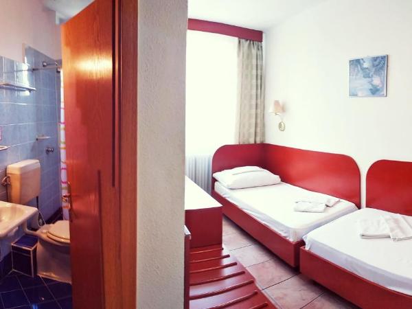 Hotel Nap : photo 8 de la chambre chambre simple