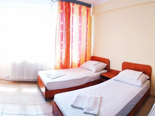 Hotel Nap : photo 6 de la chambre chambre triple