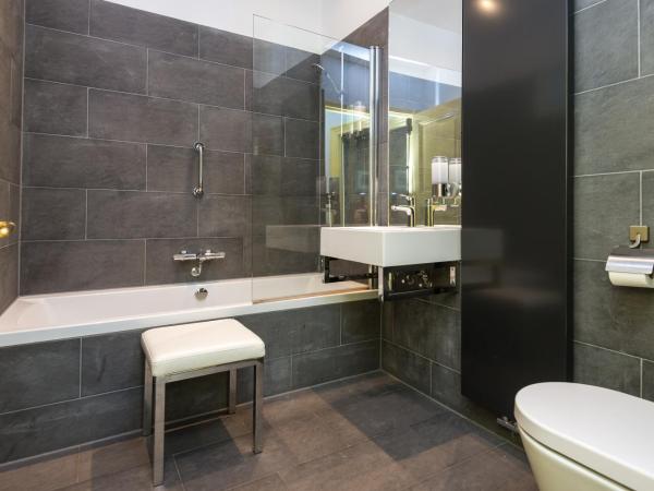 Boutique Hotel Museumkwartier : photo 8 de la chambre chambre lits jumeaux - vue sur ville