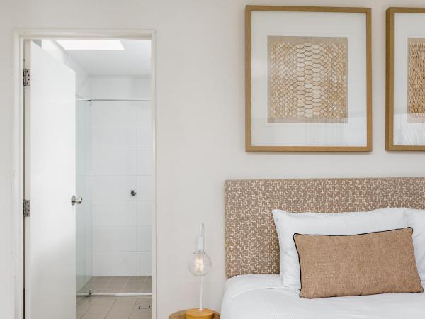 Bayview Beachfront Apartments, in town right on the beach : photo 10 de la chambre penthouse 2 chambres avec 2 salles de bains - vue sur océan