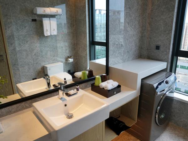 Shenzhen FY Hotel : photo 4 de la chambre senior king room