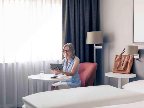 Mercure Hotel München-Schwabing : photo 4 de la chambre chambre supérieure avec lit double - cour