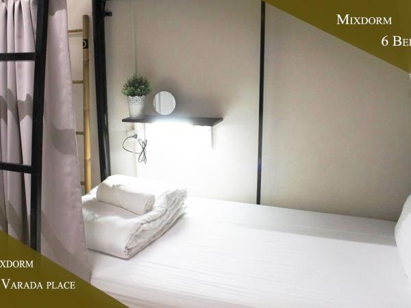 Varada Place : photo 7 de la chambre lit dans dortoir mixte de 6 lits