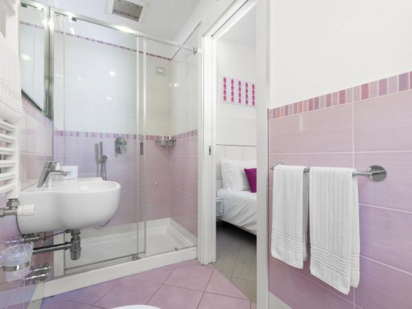 Hotel Tasso Suites & Spa : photo 9 de la chambre chambre double ou lits jumeaux classique