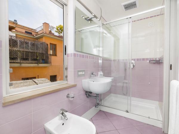 Hotel Tasso Suites & Spa : photo 3 de la chambre chambre double deluxe avec terrasse