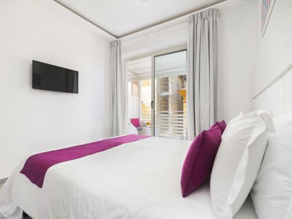 Hotel Tasso Suites & Spa : photo 10 de la chambre chambre double deluxe avec terrasse