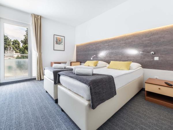 Hotel Punta : photo 2 de la chambre chambre double avec balcon