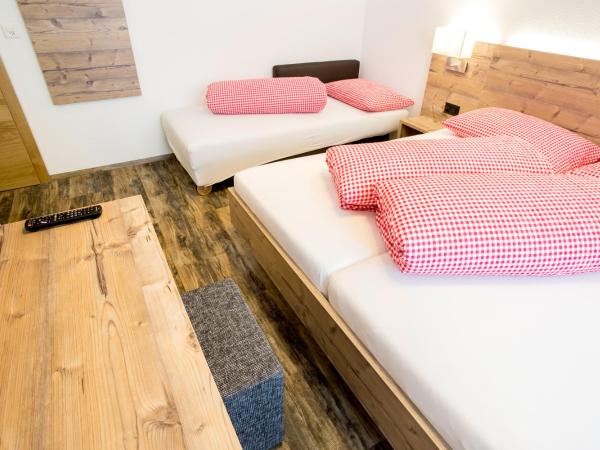 Piz Ot : photo 3 de la chambre grande chambre double