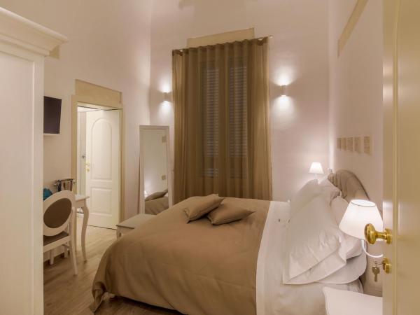 Agape Rooms : photo 1 de la chambre chambre double avec balcon