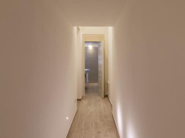 Agape Rooms : photo 4 de la chambre chambre double deluxe avec balcon