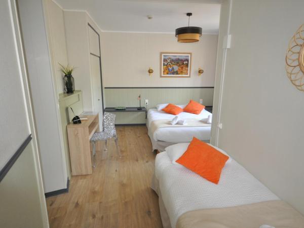 Hotel Cote Basque : photo 4 de la chambre chambre triple