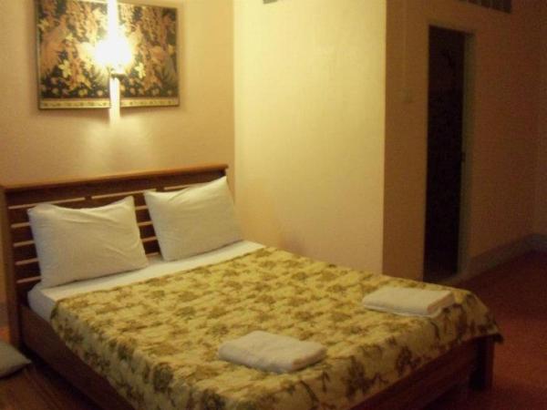 D's Corner & Guesthouse : photo 2 de la chambre chambre double standard avec ventilateur