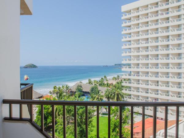 ENNA INN IXTAPA DEPARTAMENTOS ViSTA AL MAR : photo 6 de la chambre appartement avec balcon