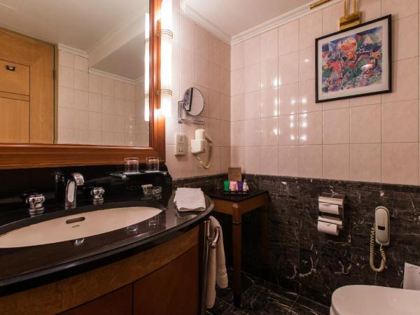 Ruishi Hotel Dalian : photo 3 de la chambre chambre lit king-size standard