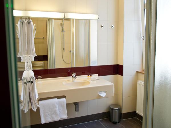 Austria Classic Hotel Wien : photo 6 de la chambre chambre double premium - vue sur cour