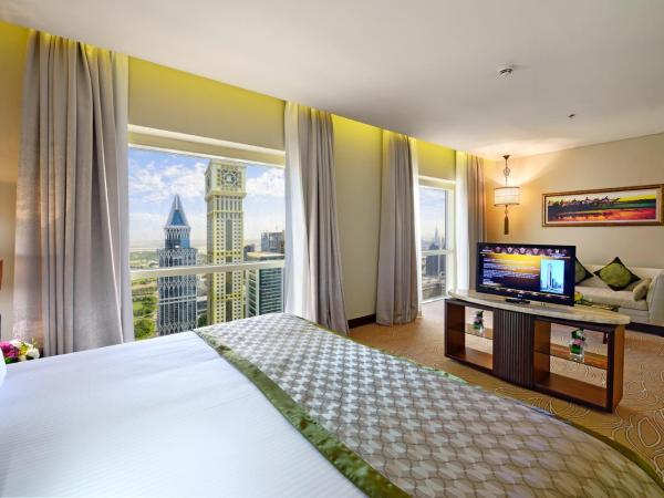 The Tower Plaza Hotel Dubai : photo 6 de la chambre chambre lit king-size premium