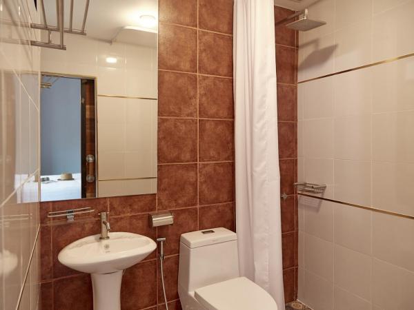 W22 by Burasari - SHA Extra Plus Certified : photo 5 de la chambre chambre familiale