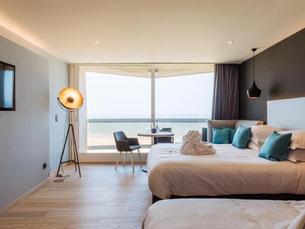 C-Hotels Andromeda : photo 1 de la chambre suite junior avec 2 lits queen-size - vue sur mer