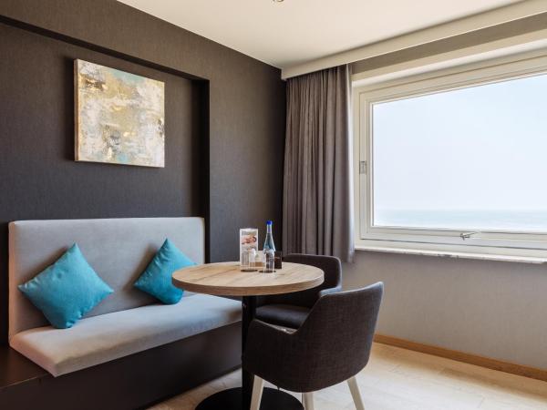 C-Hotels Andromeda : photo 6 de la chambre chambre lits jumeaux confort - vue sur mer