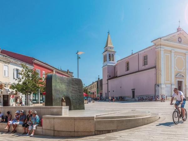 Arthouse Villa Palma : photo 8 de la chambre chambre double ou lits jumeaux avec douche
