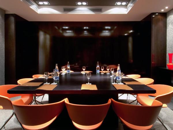 Pestana Arena Barcelona : photo 5 de la chambre chambre lit king-size deluxe