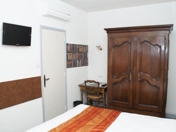 Hotel Montsegur : photo 2 de la chambre chambre double avec 1 lit queen-size