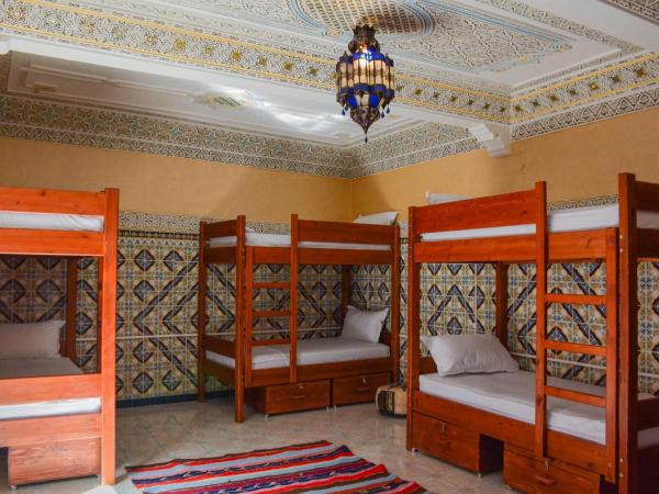 Mosaic Hostel : photo 3 de la chambre lit dans dortoir 6 lits