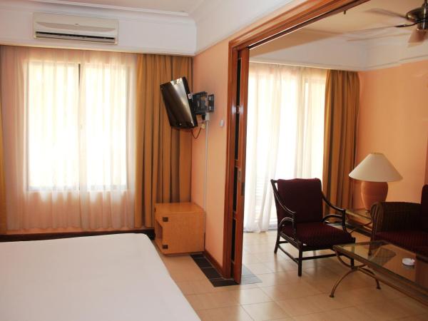 Corus Paradise Resort Port Dickson : photo 10 de la chambre junior suite king seaview