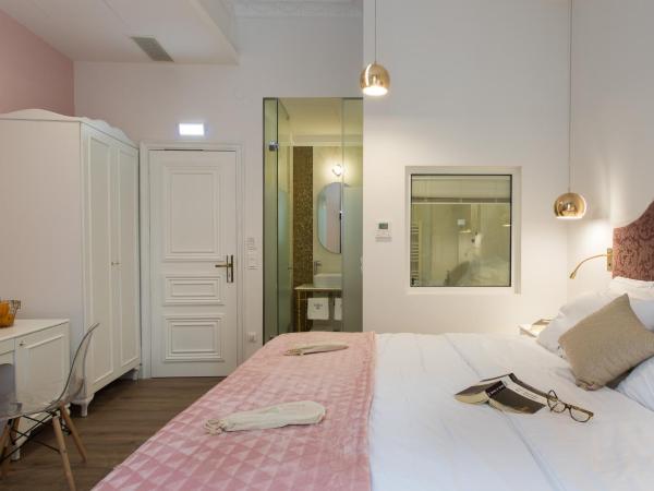 Bahar Boutique Hotel : photo 5 de la chambre chambre lit king-size avec baignoire spa