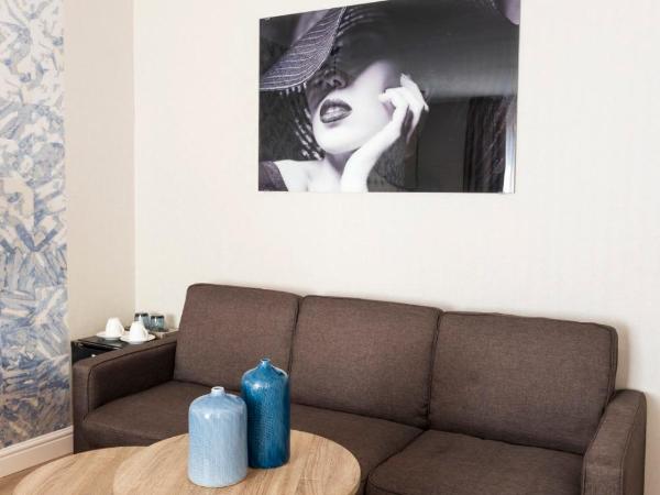 Hotel Acacia : photo 5 de la chambre chambre familiale confort