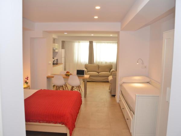 Bet Apartments - Abastos : photo 6 de la chambre studio familial