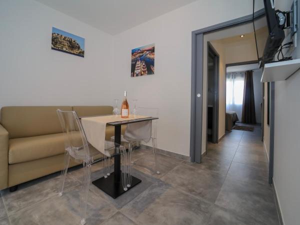 L'Escale : photo 4 de la chambre 302 family room 2