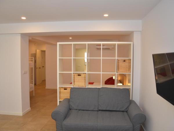 Bet Apartments - Abastos : photo 6 de la chambre studio familial