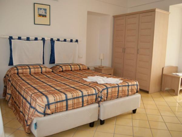 Albergo Villa Giusto : photo 1 de la chambre chambre double ou lits jumeaux