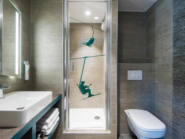 Ibis Styles Sallanches Pays du Mont-Blanc : photo 5 de la chambre chambre double standard