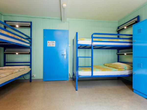 Happy Inn Lodge : photo 7 de la chambre lit dans dortoir mixte de 6 lits