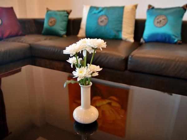 White Flower Lanta : photo 5 de la chambre appartement - vue sur mer