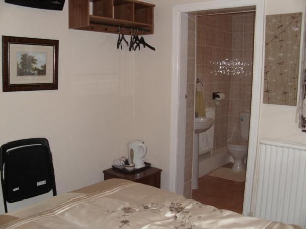 Seaforth Guest House - Pleasure Beach : photo 9 de la chambre chambre double avec salle de bains privative